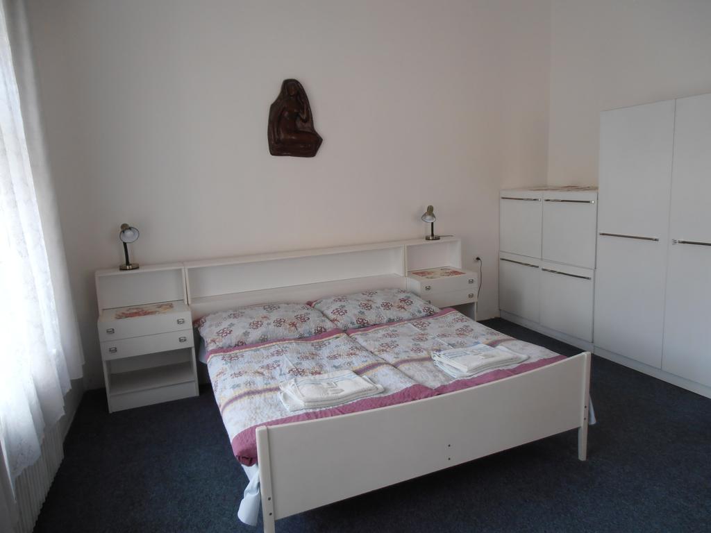 Penzion U Ceske Koruny Jičín 部屋 写真
